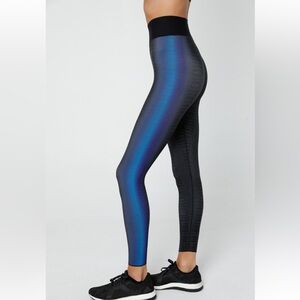 Ultracor leggings Size Medium